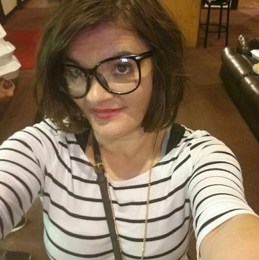 Meet your Posher, Brandi